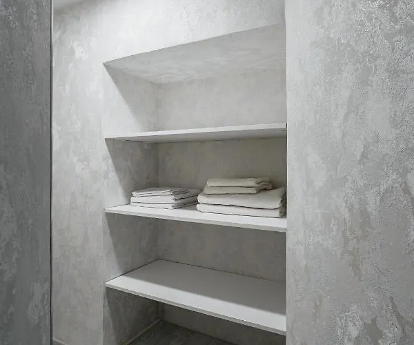 Center Deribasovskaya Street * Одеса